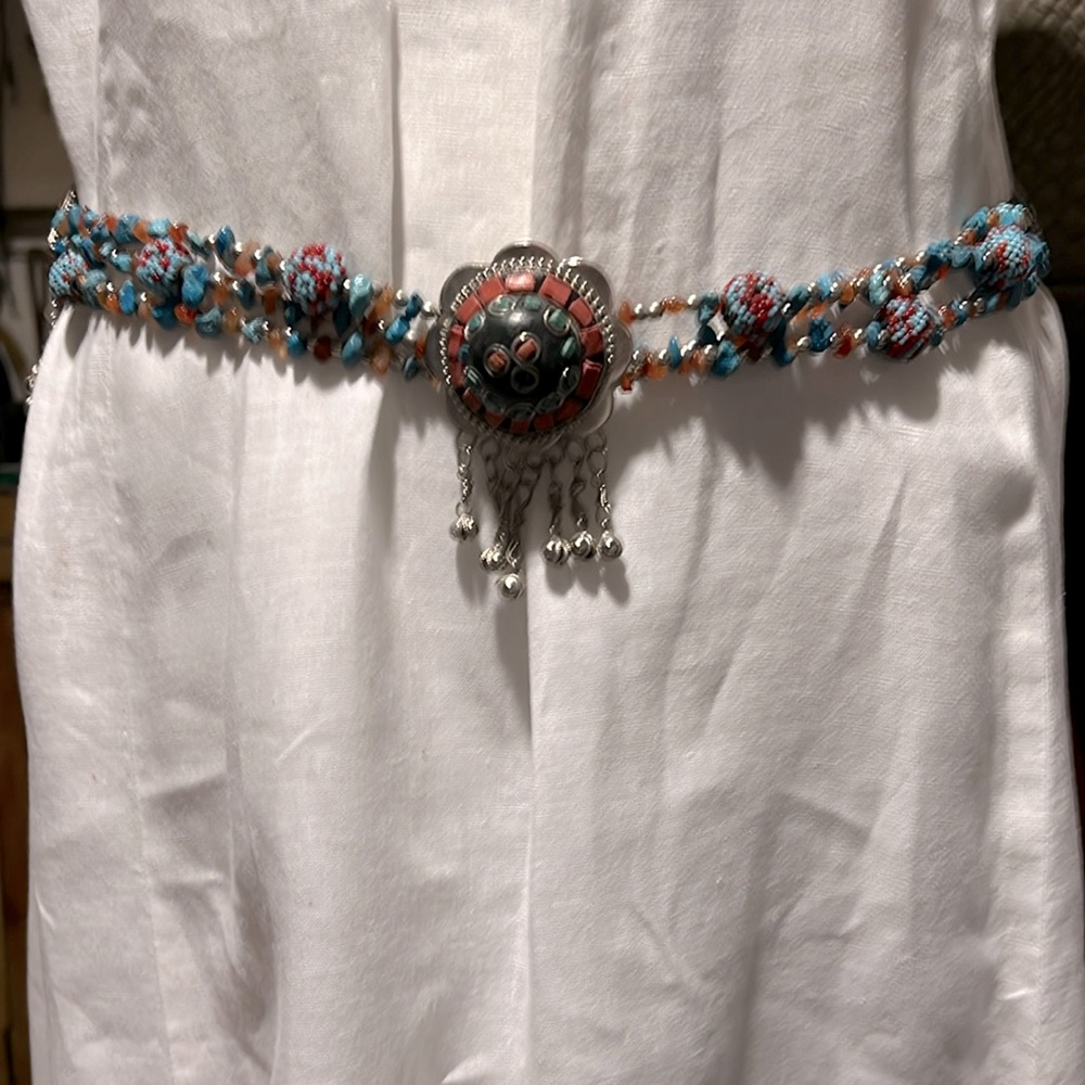 Embellishment belt